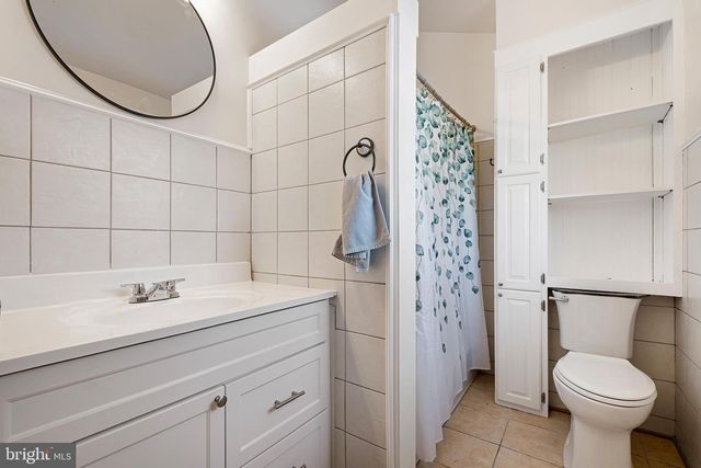 2227 GRUBB RD, Wilmington, DE 19810