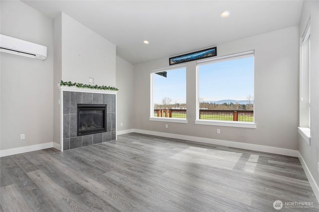 2068 Bakerscape Court, Ferndale, WA 98248