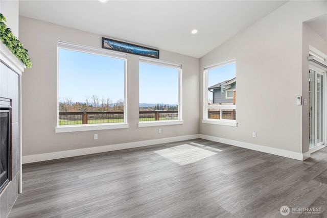 2068 Bakerscape Court, Ferndale, WA 98248