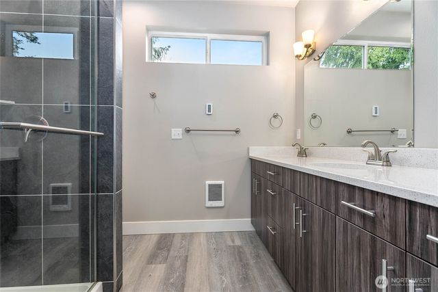 2068 Bakerscape Court, Ferndale, WA 98248