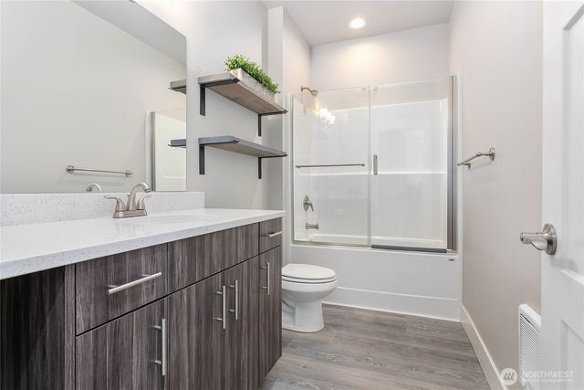 2068 Bakerscape Court, Ferndale, WA 98248