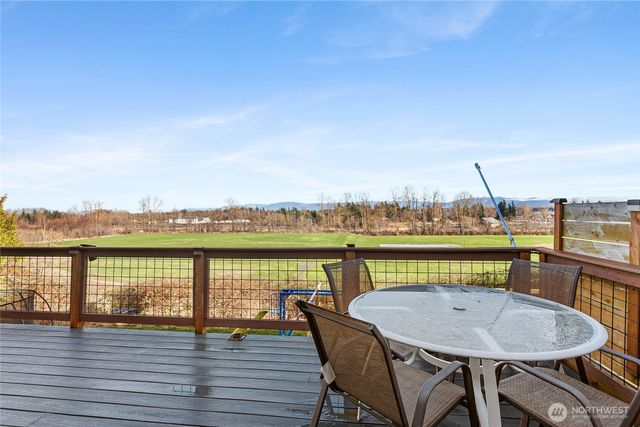 2068 Bakerscape Court, Ferndale, WA 98248