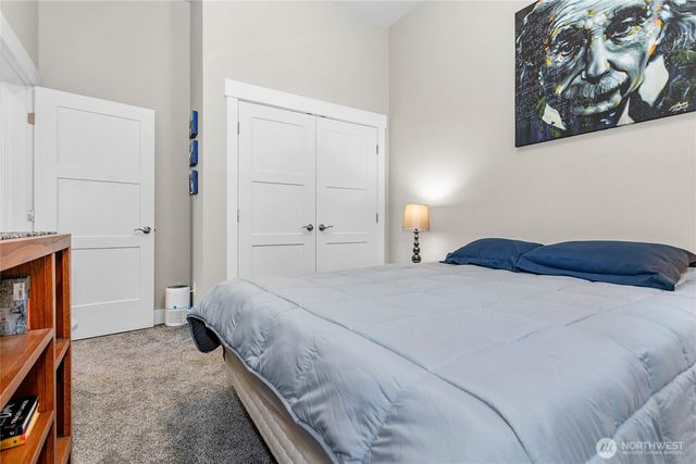 2068 Bakerscape Court, Ferndale, WA 98248