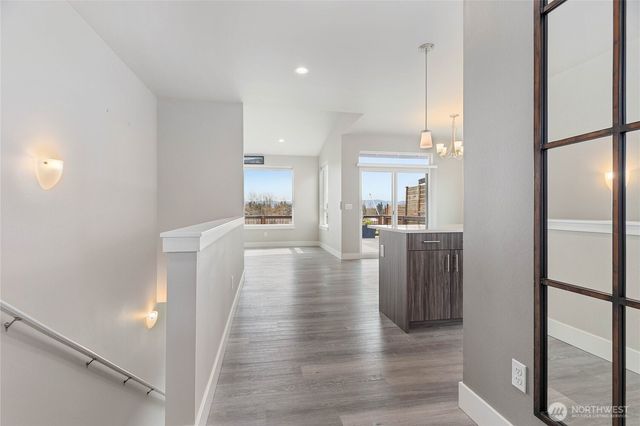 2068 Bakerscape Court, Ferndale, WA 98248