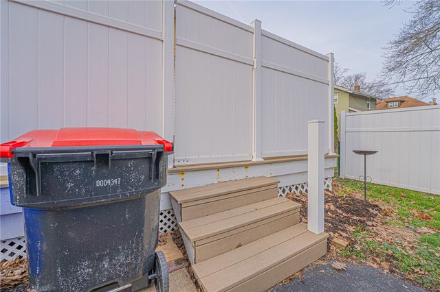 418 Boyles Ave, New Castle, PA 16101