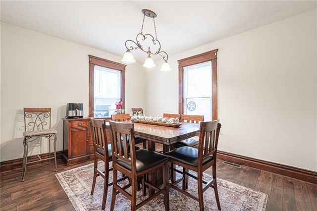 418 Boyles Ave, New Castle, PA 16101