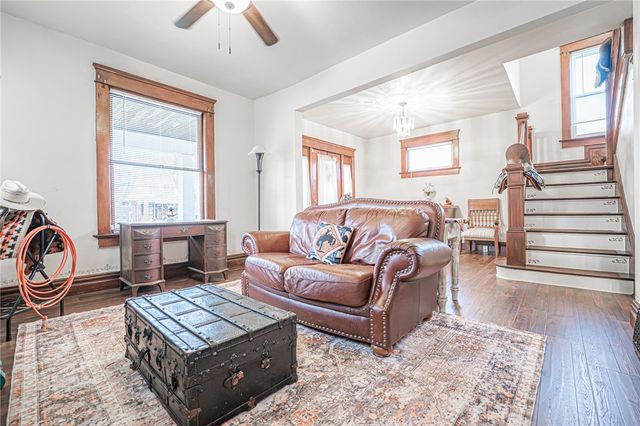 418 Boyles Ave, New Castle, PA 16101