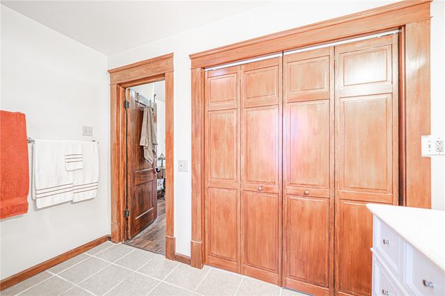 418 Boyles Ave, New Castle, PA 16101