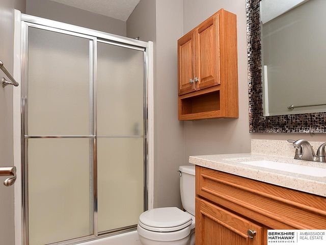 7232 S 179th Street, Omaha, NE 68136