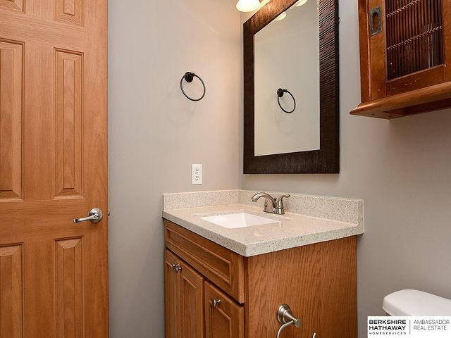 7232 S 179th Street, Omaha, NE 68136