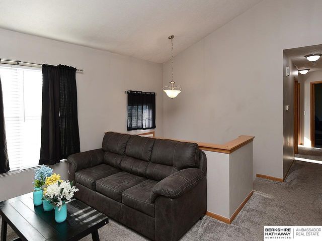 7232 S 179th Street, Omaha, NE 68136