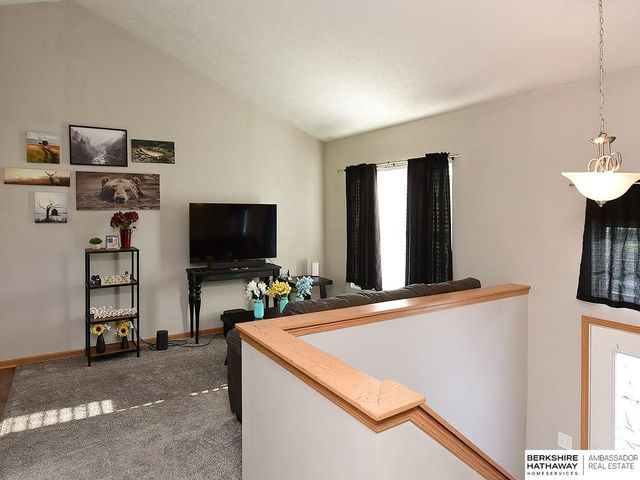 7232 S 179th Street, Omaha, NE 68136