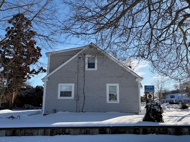 868 Ashley Blvd, New Bedford, MA 02745