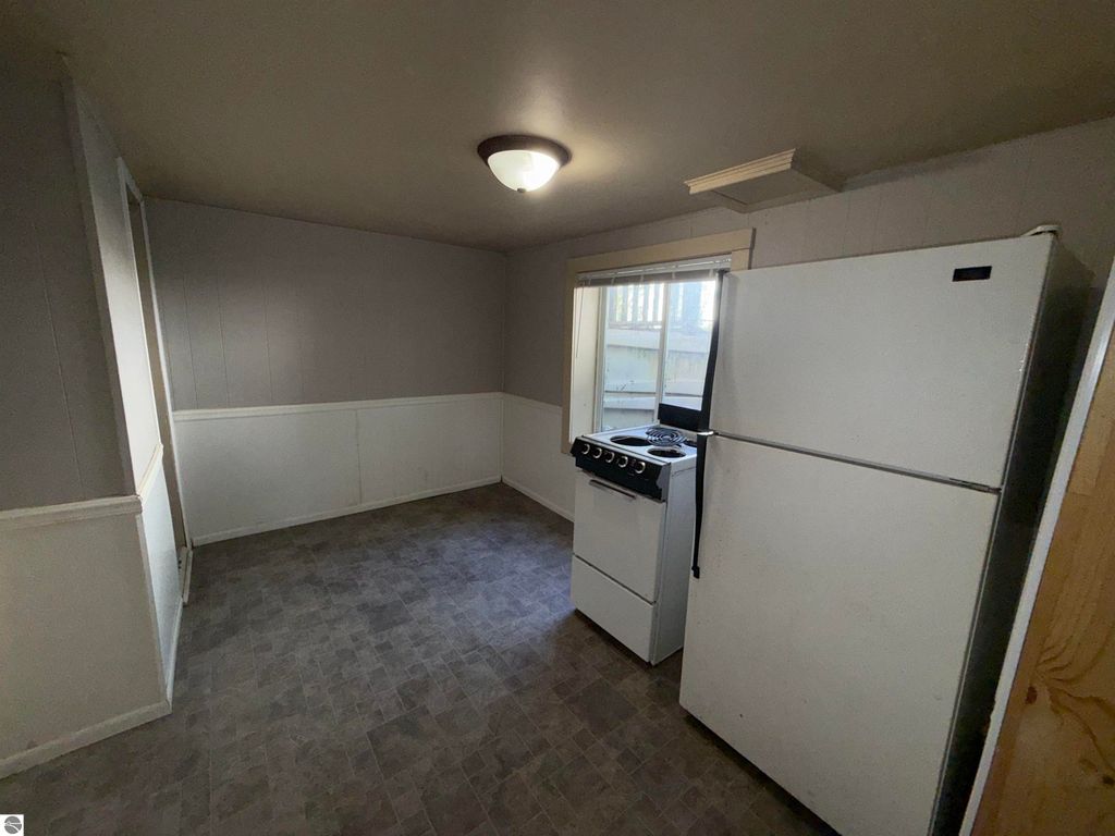 Image 26 of property listing at 905 E High, Mt Pleasant, MI 48858