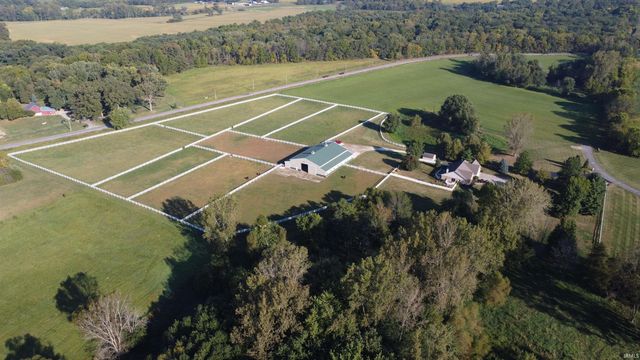 12100 W Native Trail, Yorktown, IN 47396