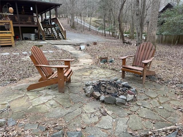 658 Navaho Way, Ellijay, GA 30540