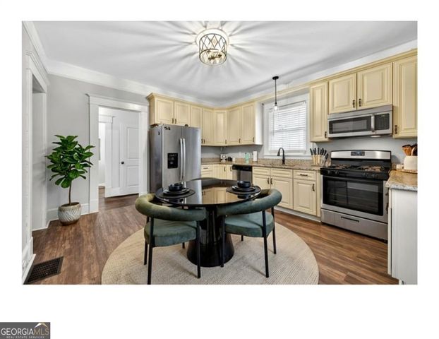 8702 Campbellton Street, Douglasville, GA 30134