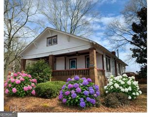 8702 Campbellton Street, Douglasville, GA 30134