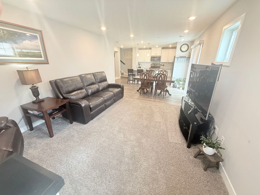 7238 Dora Drive, Hugo, MN 55038 — photo 2