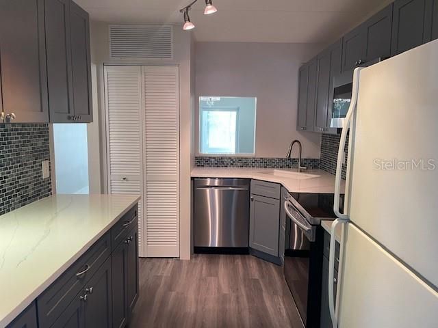 270 SANTA MARIA STREET 104, Venice, FL 34285