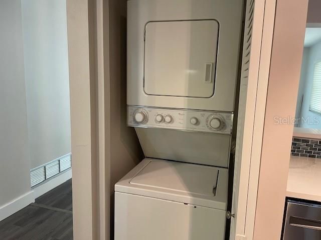 270 SANTA MARIA STREET 104, Venice, FL 34285