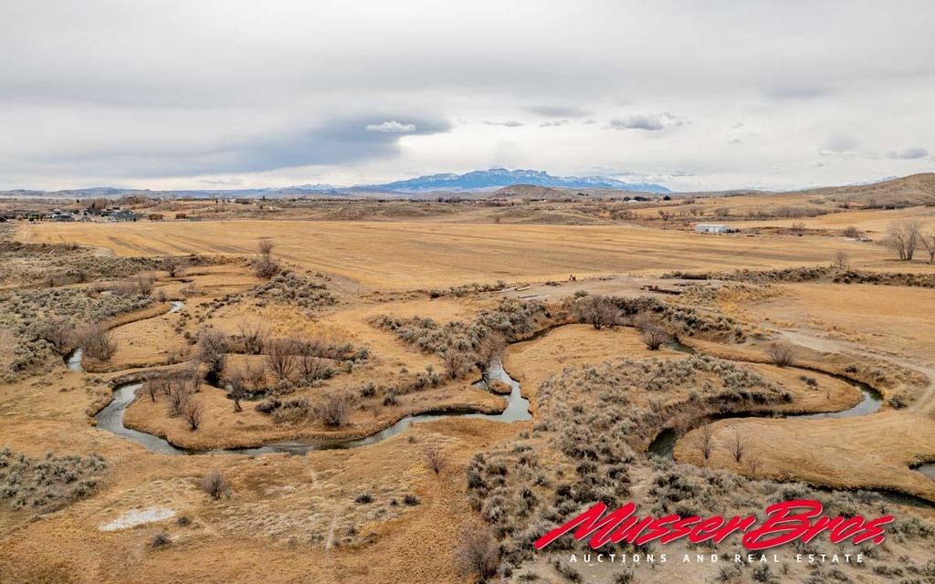 81 McNeil Ln, Cody, WY 82414 photo 8