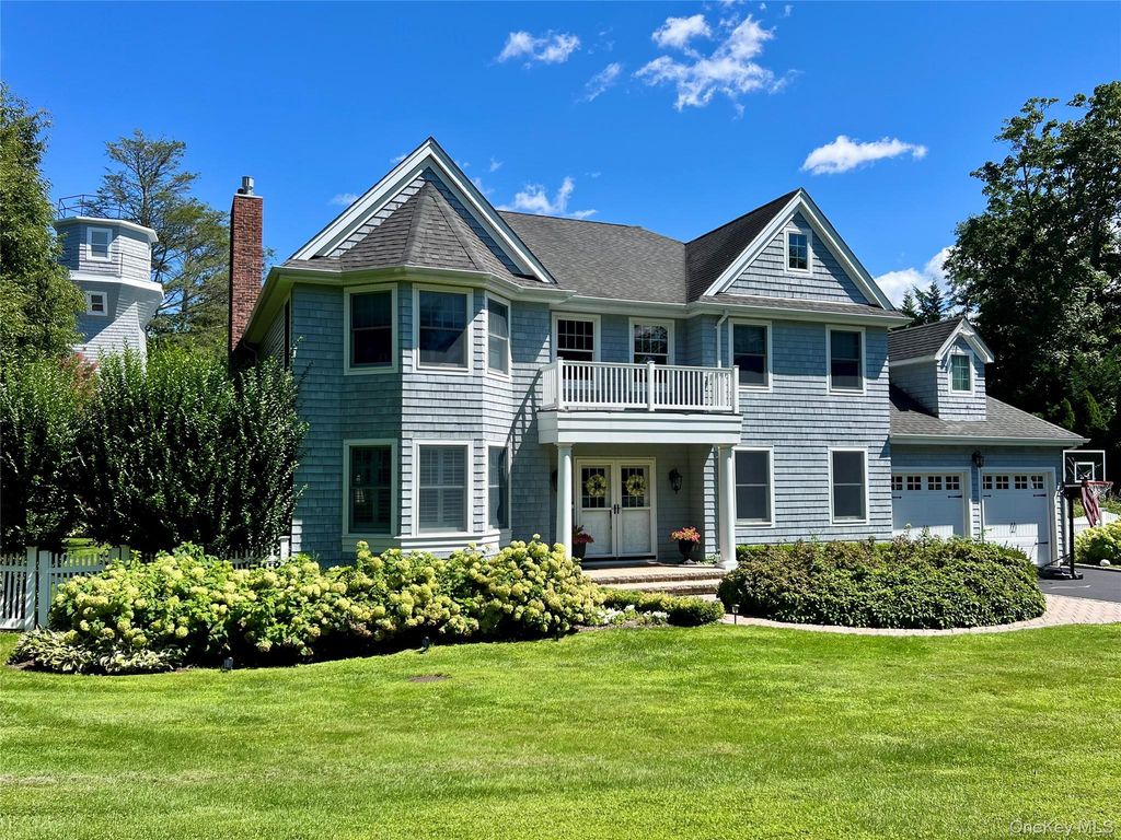 3 Wyona Court, Huntington, NY 11743 — photo 2