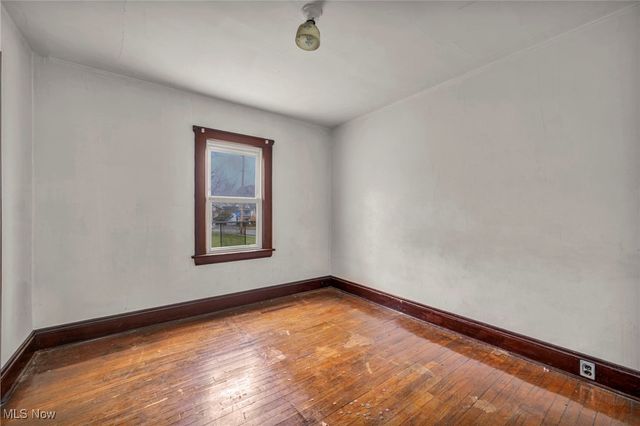 9818 Aetna Road, Cleveland, OH 44105