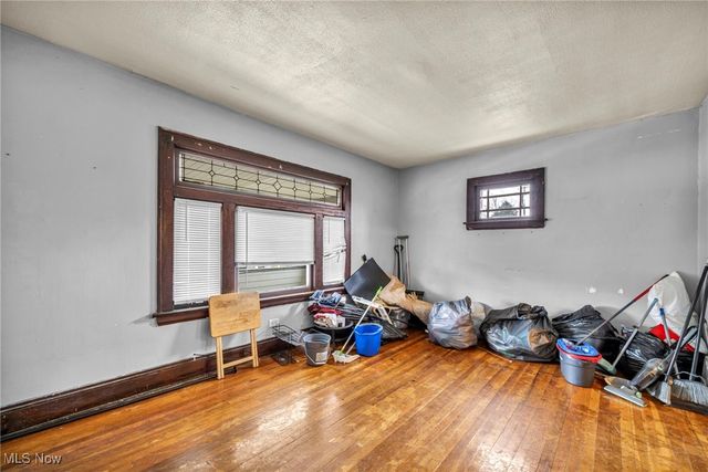 9818 Aetna Road, Cleveland, OH 44105