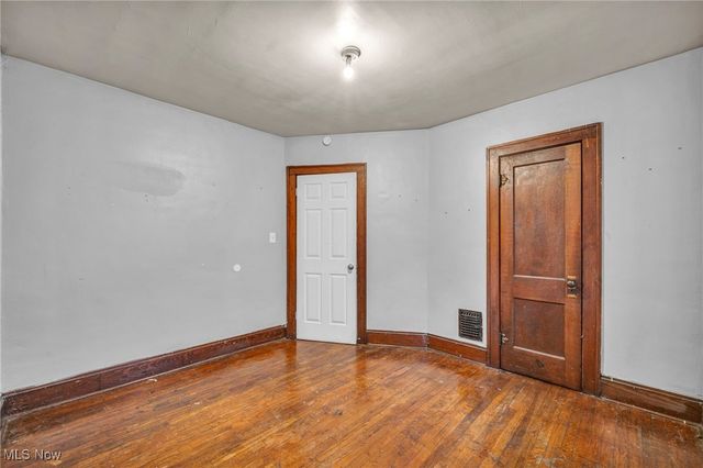 9818 Aetna Road, Cleveland, OH 44105