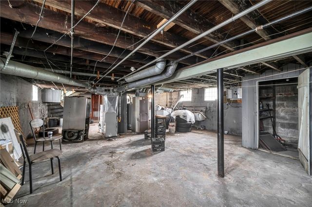 9818 Aetna Road, Cleveland, OH 44105