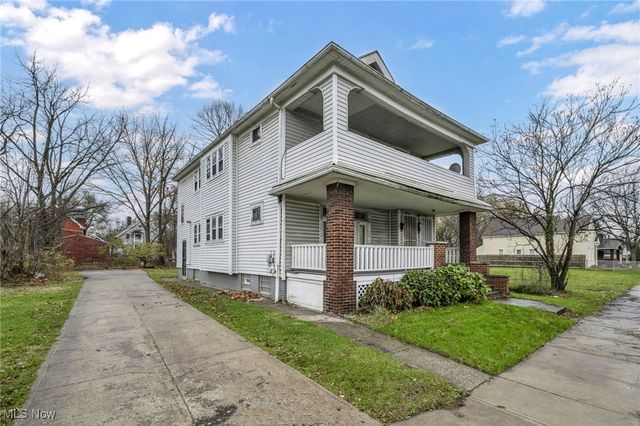 9818 Aetna Road, Cleveland, OH 44105