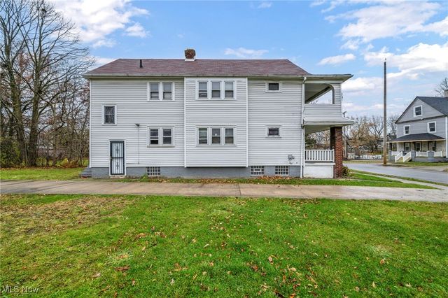 9818 Aetna Road, Cleveland, OH 44105