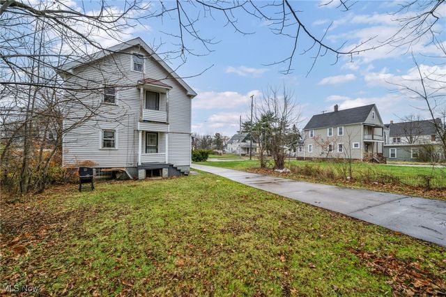 9818 Aetna Road, Cleveland, OH 44105