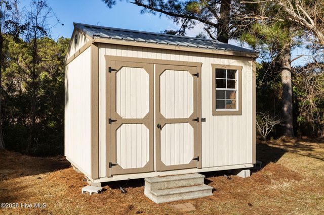 115 Olga Road, Beaufort, NC 28516