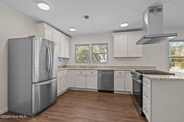 115 Olga Road, Beaufort, NC 28516