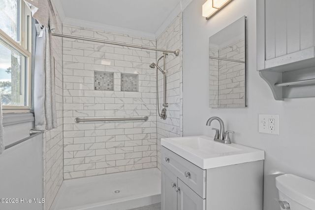 115 Olga Road, Beaufort, NC 28516