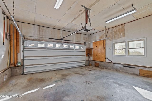 115 Olga Road, Beaufort, NC 28516