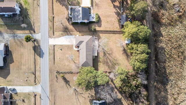 115 Olga Road, Beaufort, NC 28516