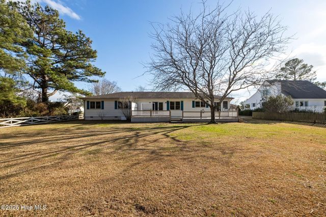 115 Olga Road, Beaufort, NC 28516