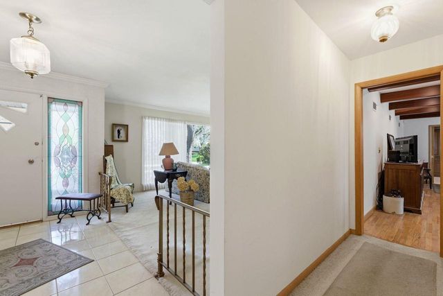 15085 Cascade DRIVE, Elm Grove, WI 53122