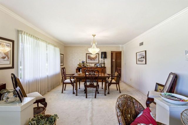 15085 Cascade DRIVE, Elm Grove, WI 53122