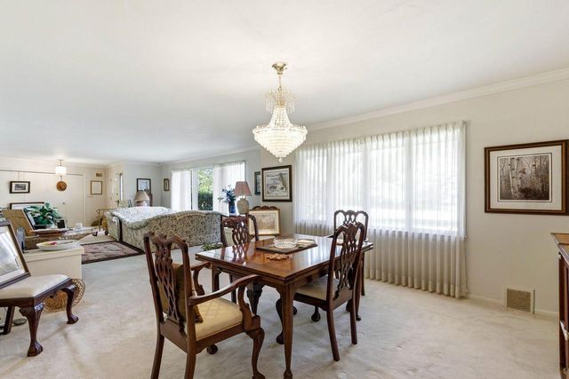 15085 Cascade DRIVE, Elm Grove, WI 53122