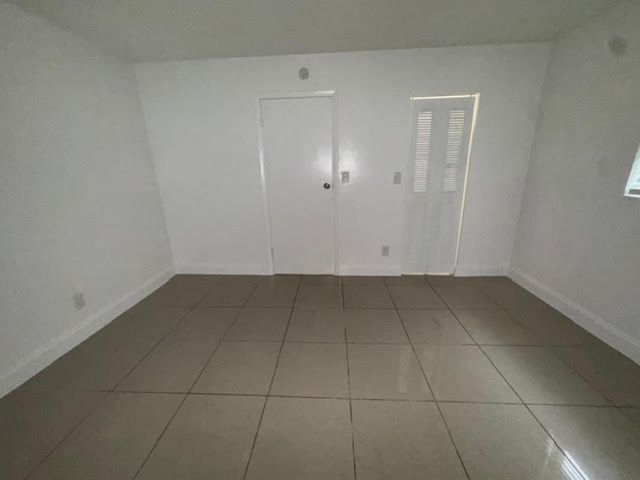 7777 Pines Blvd 222, Pembroke Pines, FL 33024