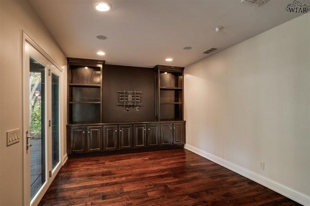 2516 BEEFEATER DRIVE, Wichita Falls, TX 76308