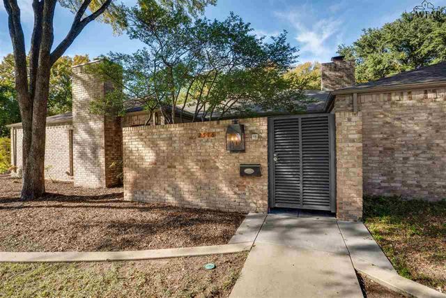 2516 BEEFEATER DRIVE, Wichita Falls, TX 76308