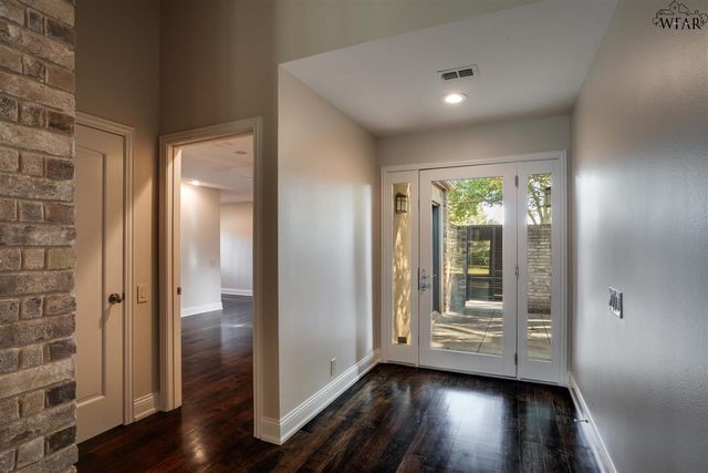 2516 BEEFEATER DRIVE, Wichita Falls, TX 76308