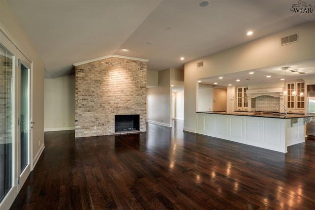 2516 BEEFEATER DRIVE, Wichita Falls, TX 76308