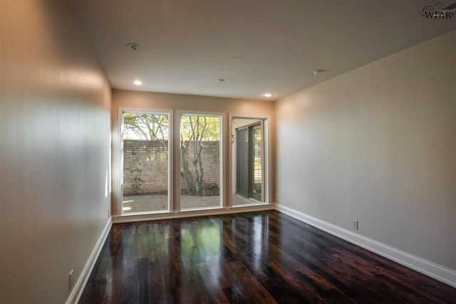 2516 BEEFEATER DRIVE, Wichita Falls, TX 76308