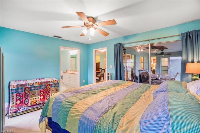 2215 SE 8th ST, Cape Coral, FL 33990